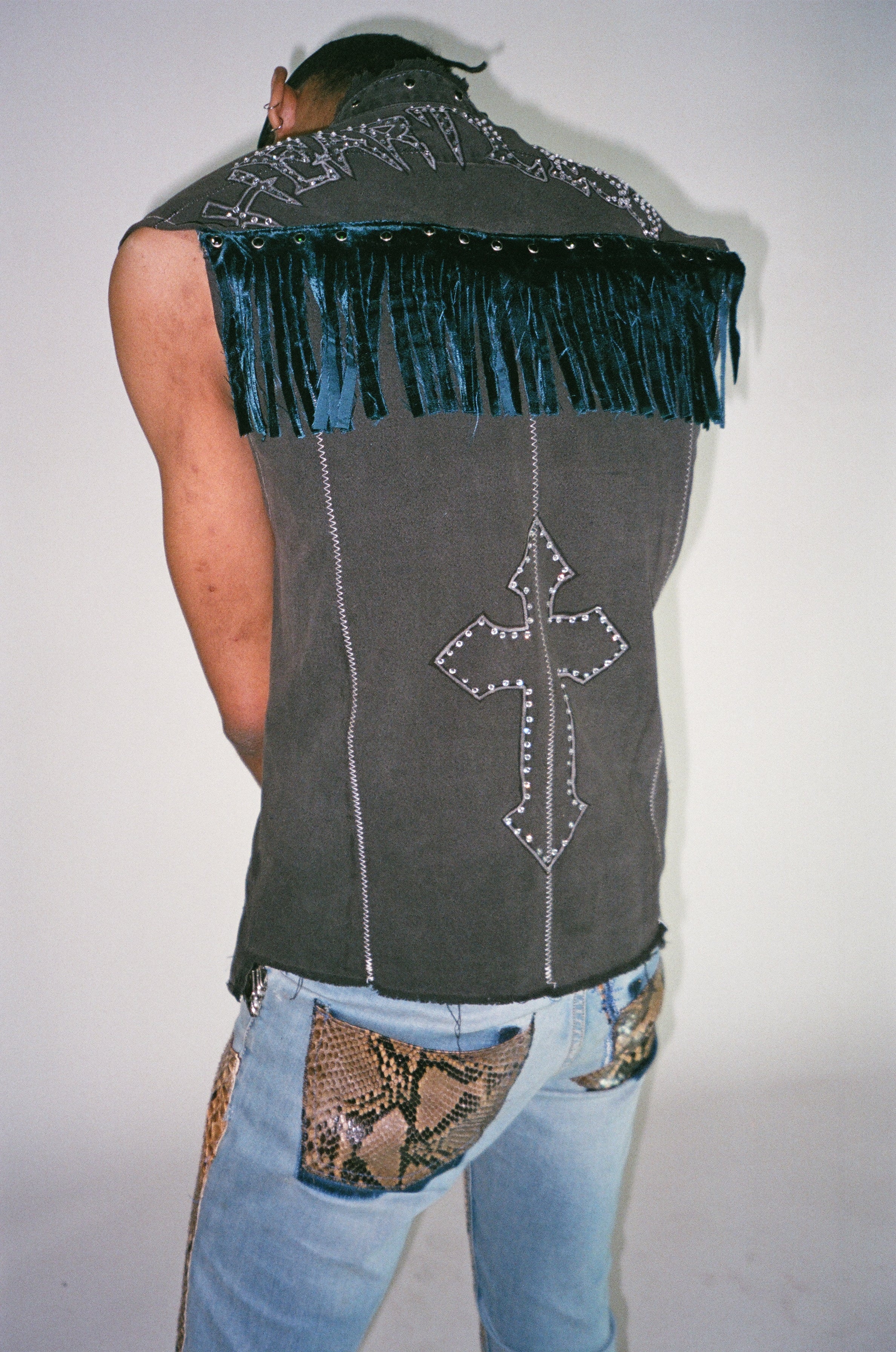 DENIM VELVET FLAMES WESTERN VEST