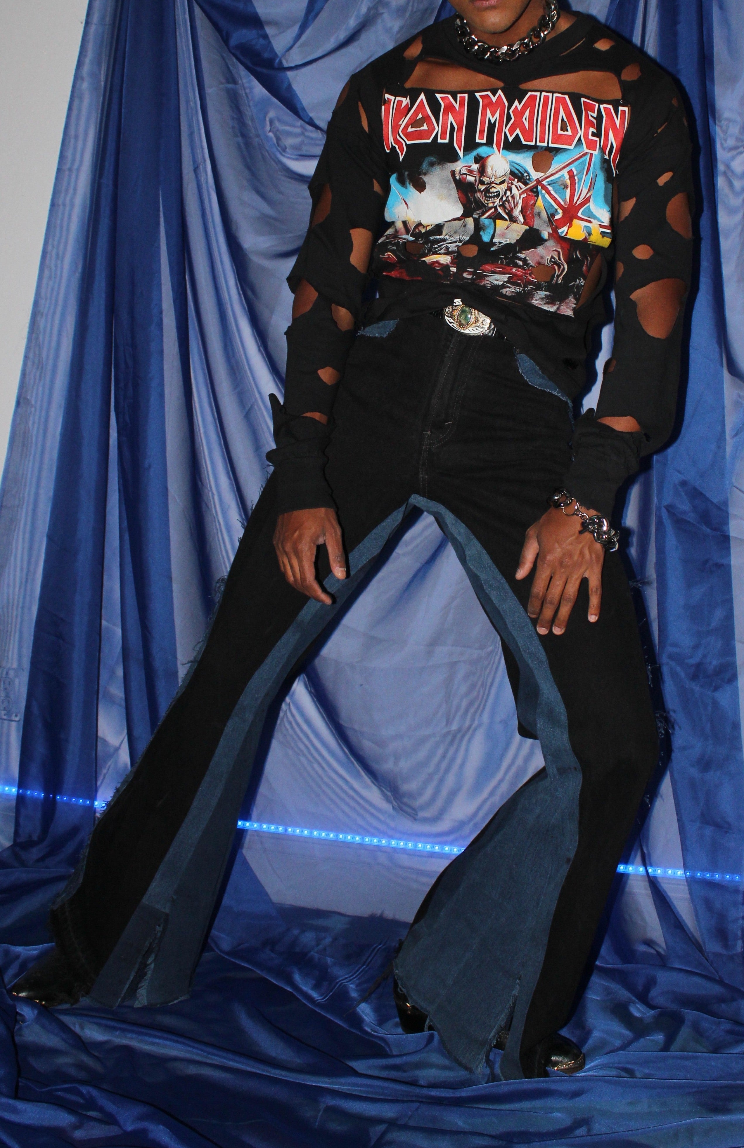 CUTOUT IRON MAIDEN LONGSLEEVE BAND TEE